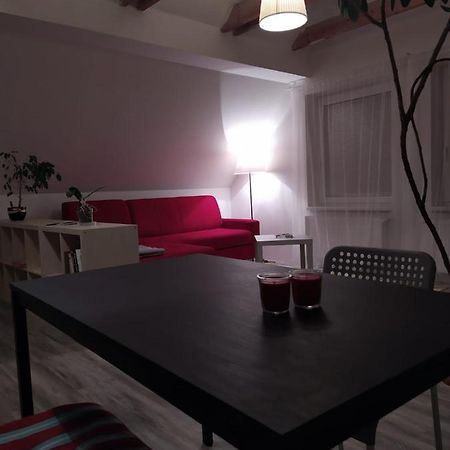 Luxury Accommodation Near Prague Airport Stredokluky Ngoại thất bức ảnh